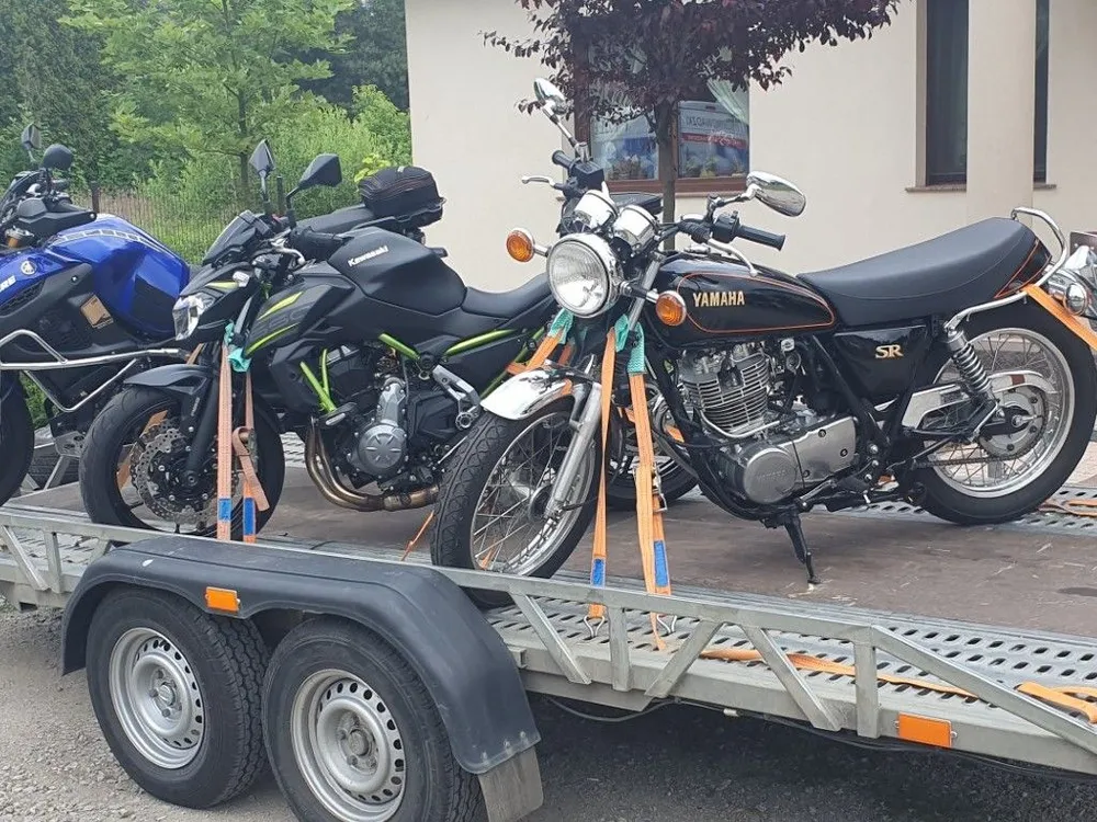 przeprowadzka-transport-motorow